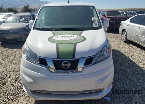 2020 Nissan Nv200 2.5S z USA, uszkodzony, nr VIN 3N6CM0KN5LK711309